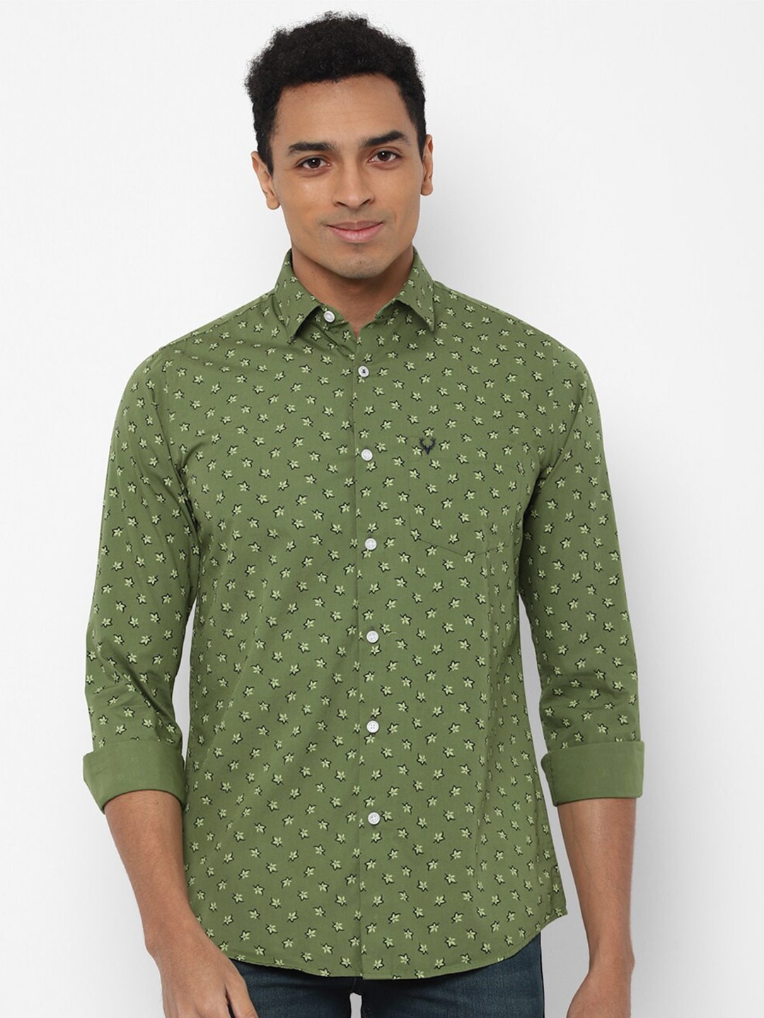 

Allen Solly Men Olive Green Slim Fit Printed Casual Shirt