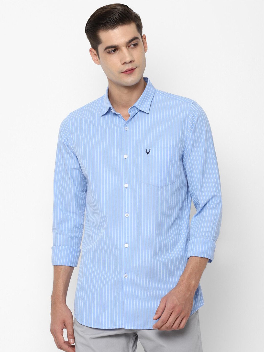 

Allen Solly Men Blue Slim Fit Striped Casual Shirt