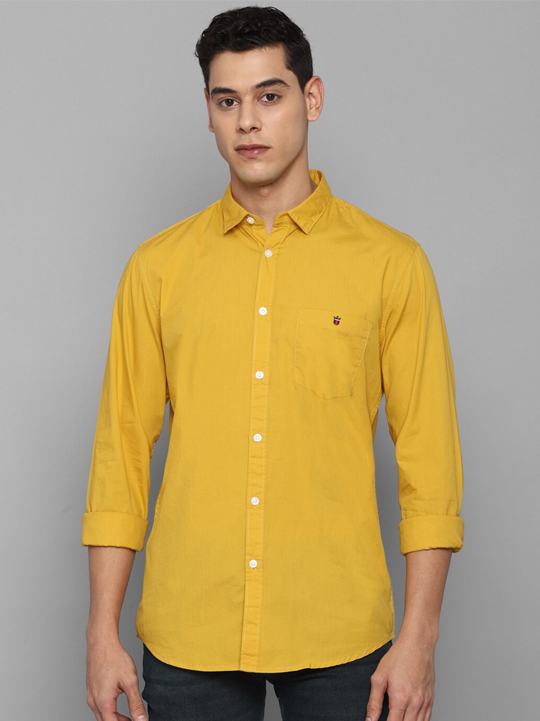 

Louis Philippe Jeans Men Yellow Slim Fit Casual Shirt