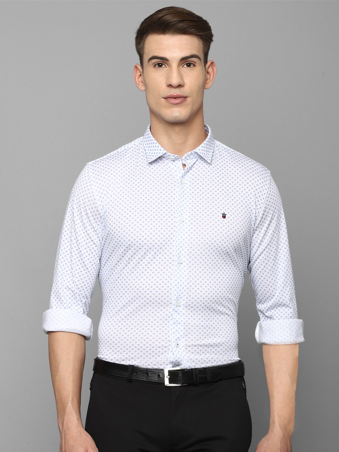 

Louis Philippe Sport Men White Slim Fit Printed Casual Shirt