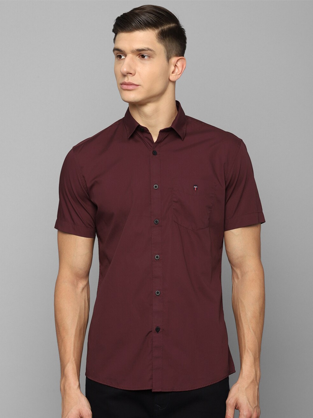 

Louis Philippe Sport Men Maroon Slim Fit Casual Shirt