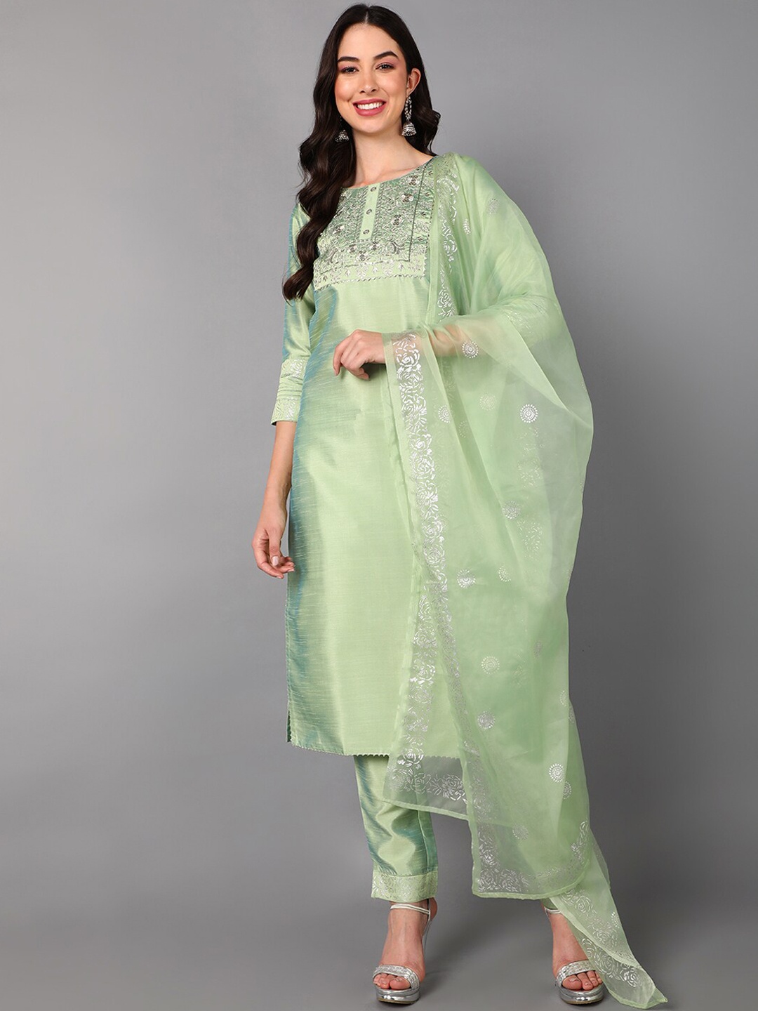 

AHIKA Women Green Floral Yoke Design Panelled Kurti with Trousers & With Dupatta