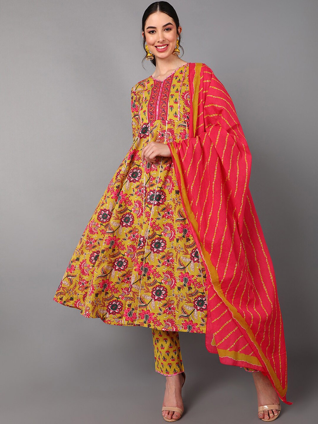 

AHIKA Women Yellow Floral Printed Empire Pure Cotton Top with Trousers