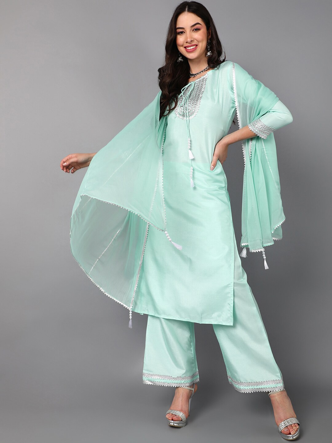 

AHIKA Women Green Floral Layered Kurti with Skirt & With Dupatta