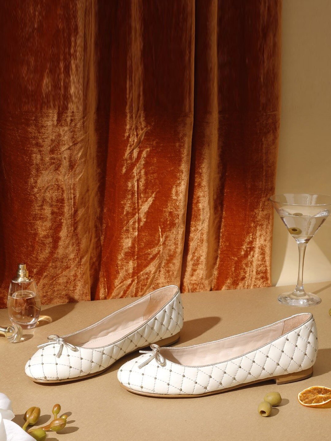

Saint G Women White Ballerinas with Bows Flats