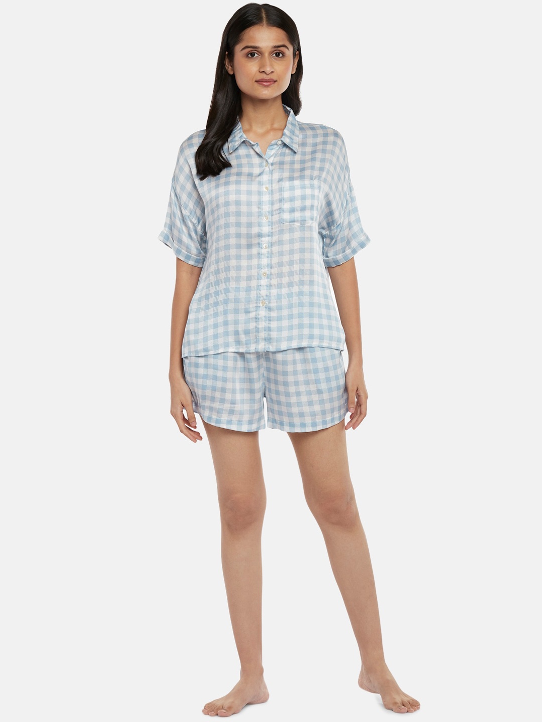 

Dreamz by Pantaloons Women Blue & White Checked Night suit