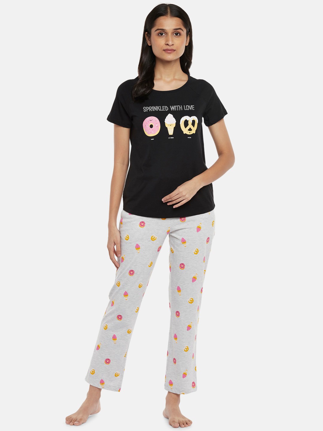 

Dreamz by Pantaloons Women Black & Grey Night suit