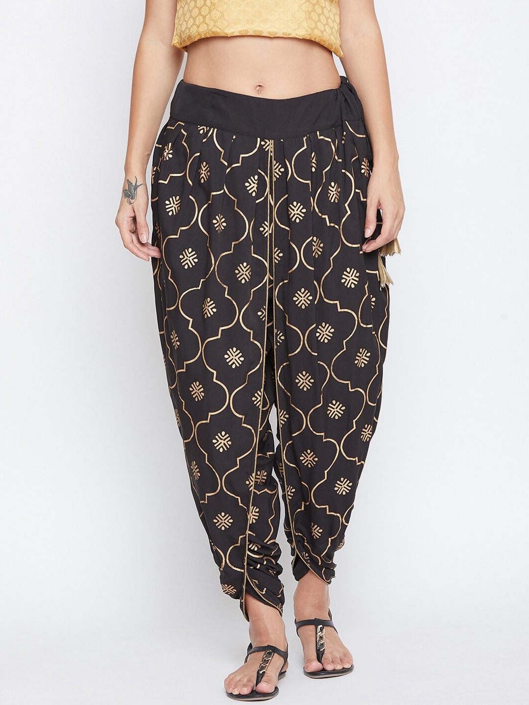 

9rasa Women Black Hand Block Printed Dhotis