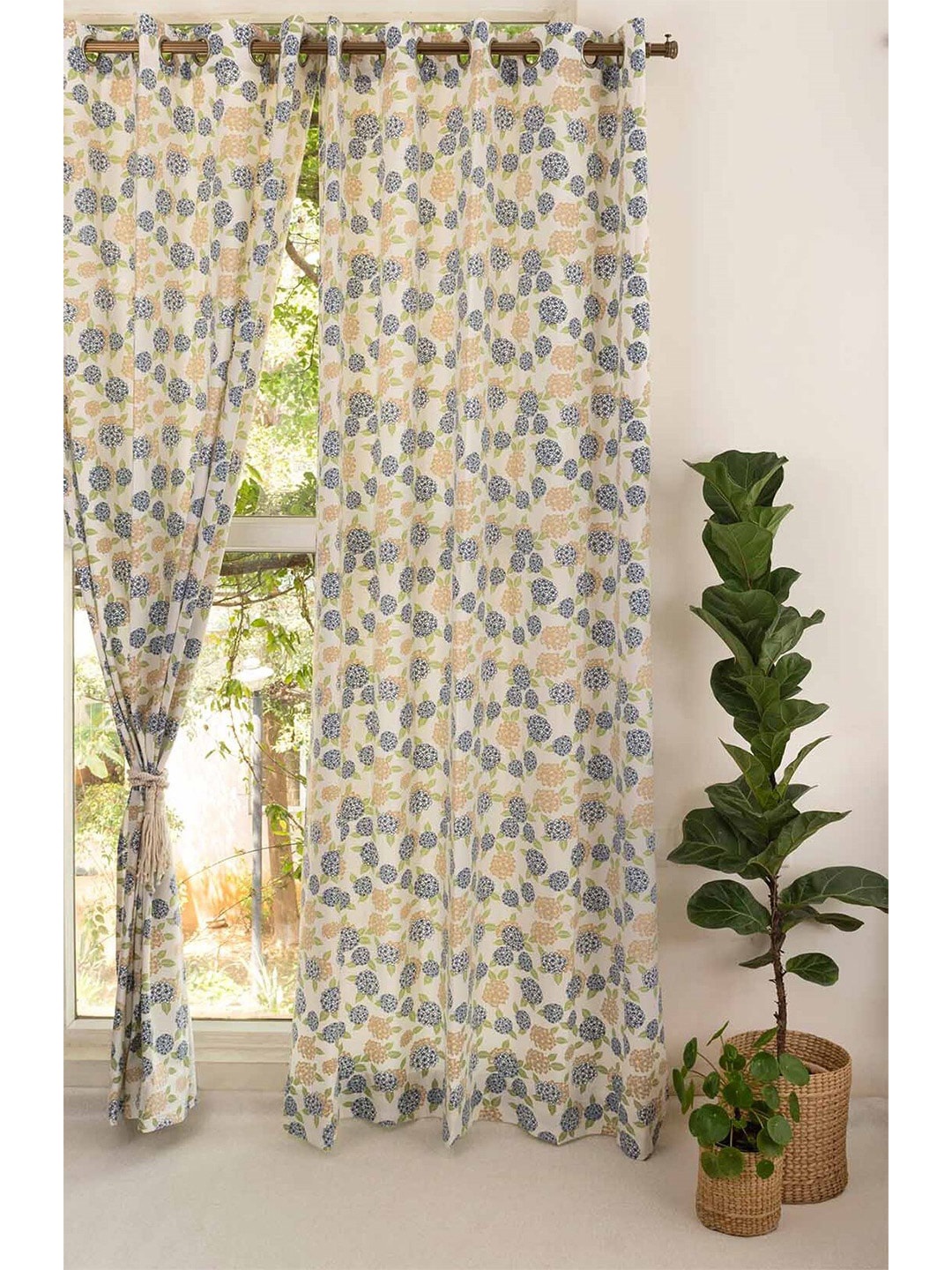 

The Yellow Dwelling Blue & Beige Floral Window Curtain
