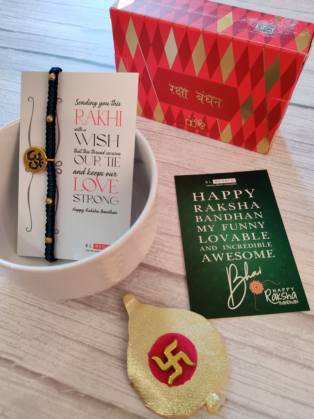 

EL REGALO Bracelet Rakhi Combo for Bhaiya With Roli Chawal Shagun and Greeting Card, Gold