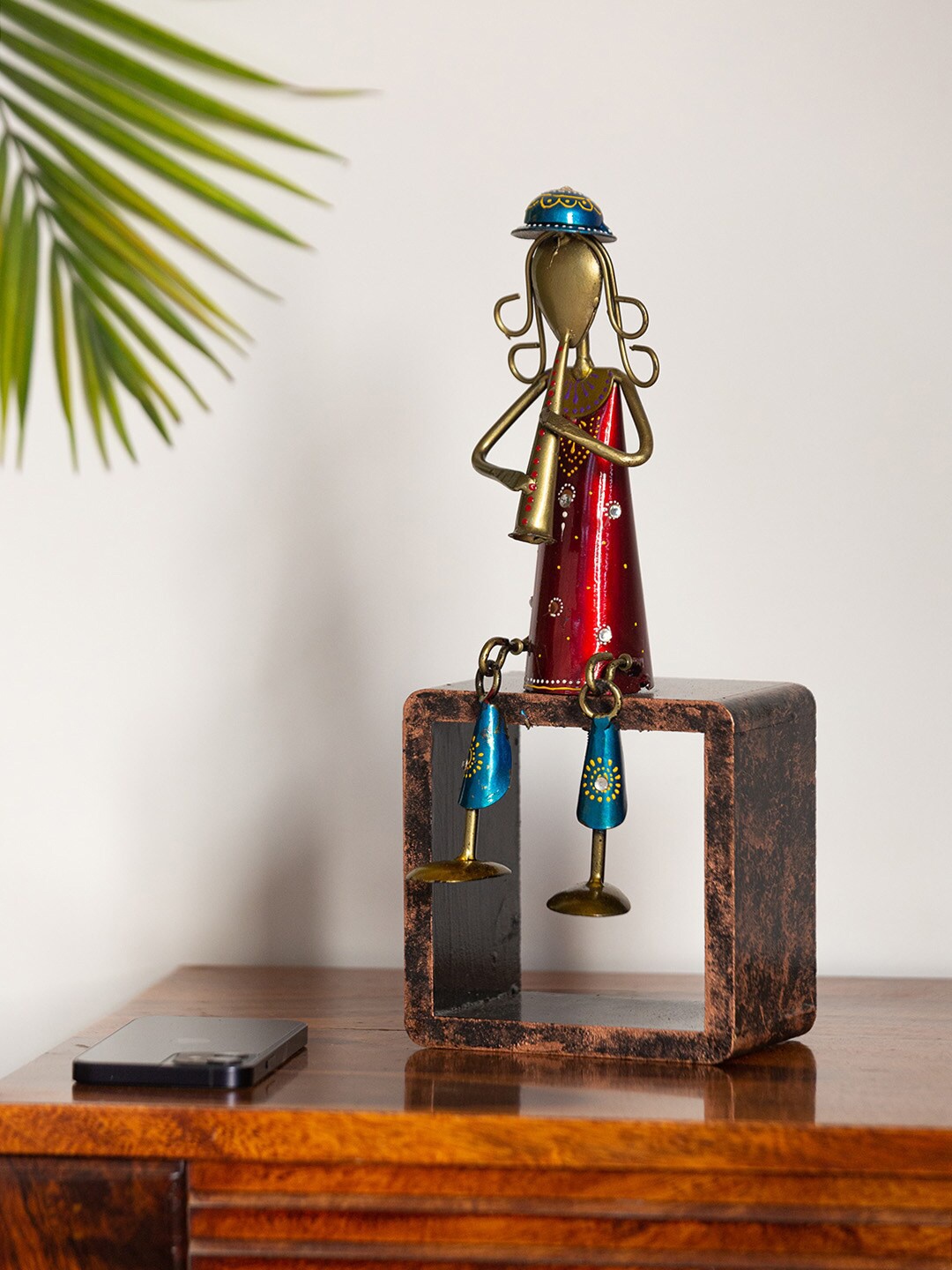 

ExclusiveLane Red & Copper Handcrafted Flute Player Showpieces