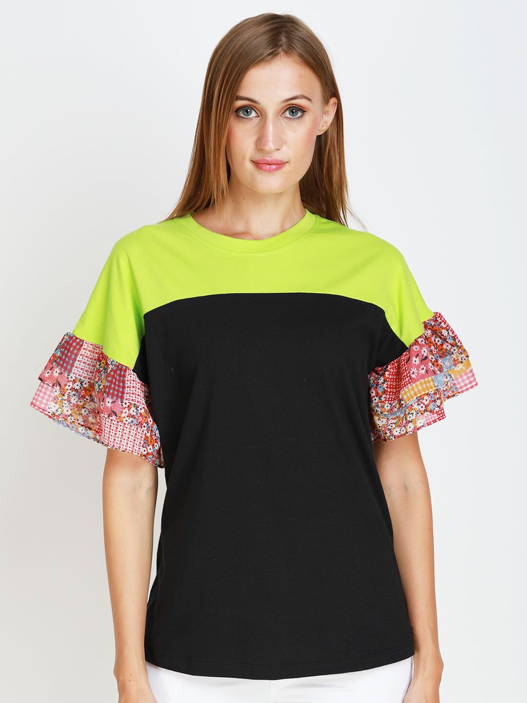 

angloindu Women Black Floral Colourblocked T-shirt