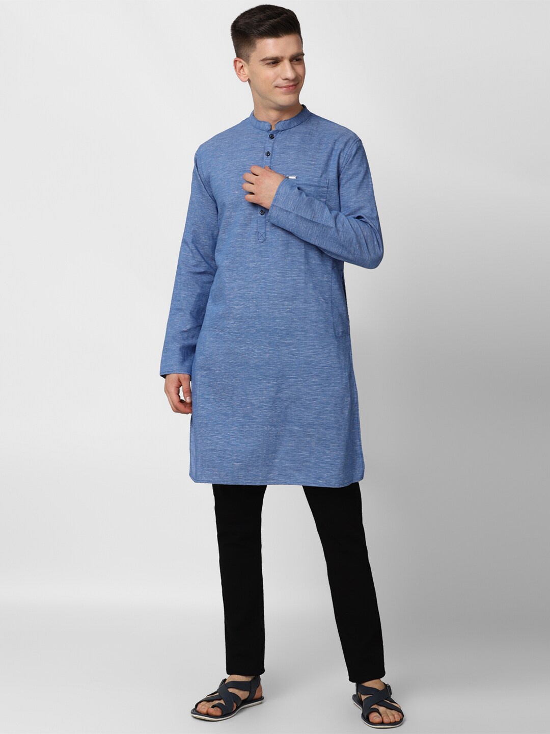 

Peter England Men Blue Thread Work Kurta