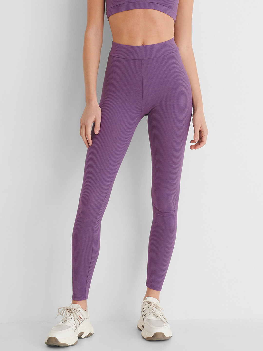 

NA-KD Women Solid High-Waist Leggings, Violet