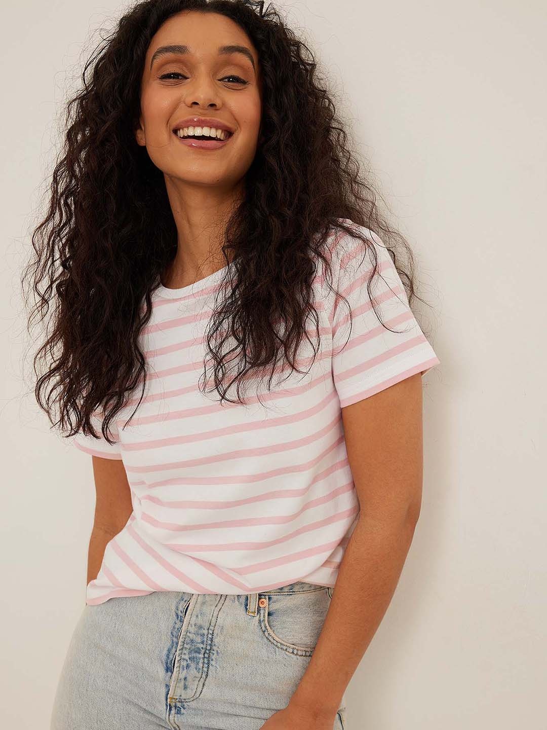 

NA-KD Women White & Peach-Coloured Striped Organic Cotton T-shirt