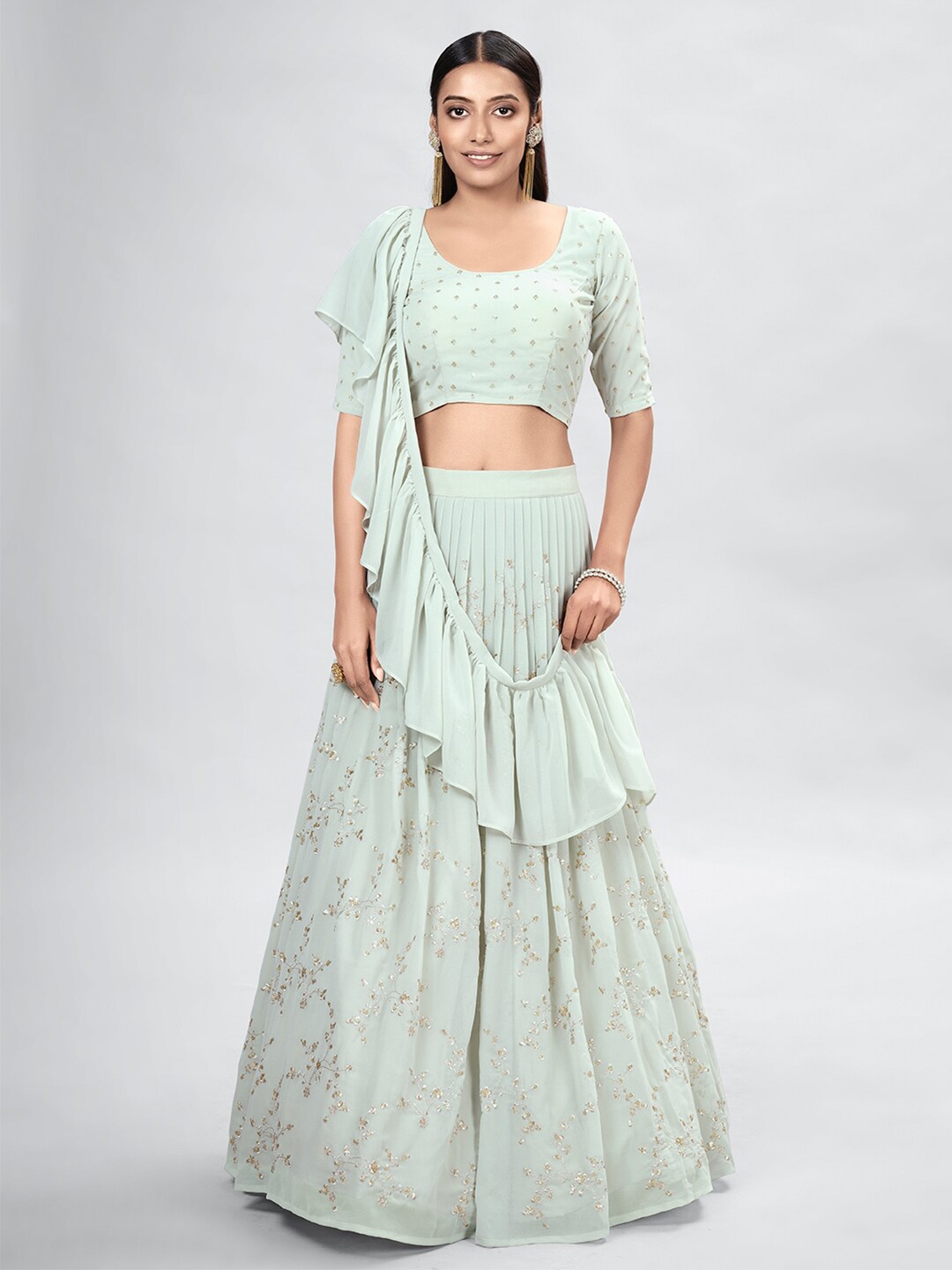 

DRESSTIVE Sea Green & Gold-Toned Embroidered Thread Work Semi-Stitched Lehenga & Unstitched Blouse With