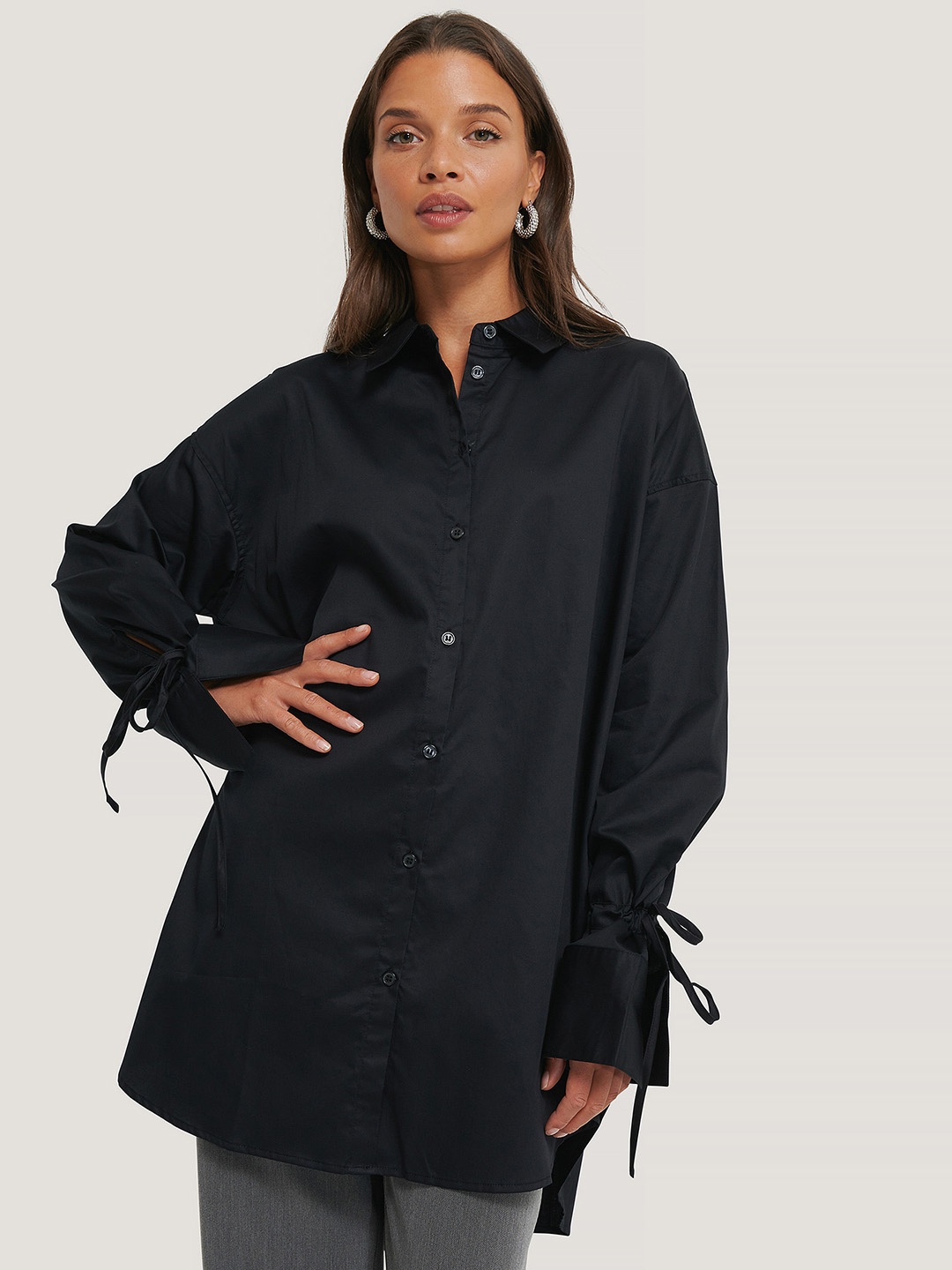 

NA-KD Women Black Slim Fit Longline Casual Shirt