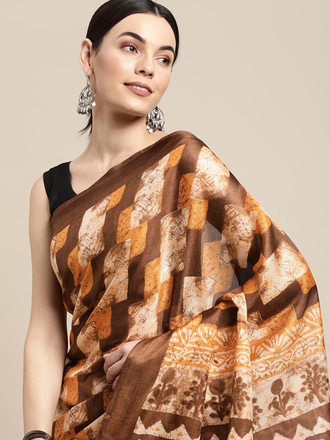 

SANGAM PRINTS Brown & Orange Printed Cotton Blend Saree
