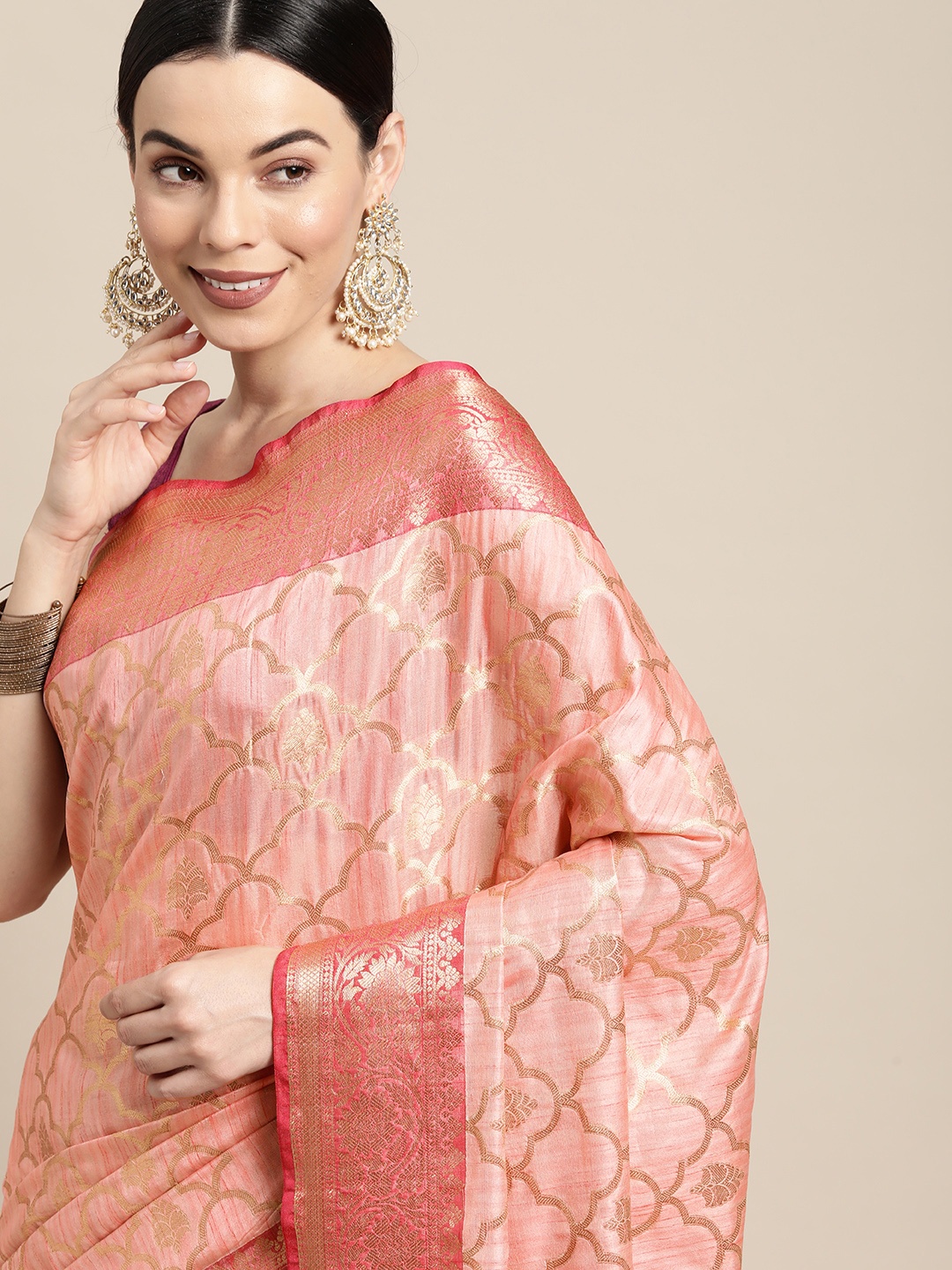 

SANGAM PRINTS Pink & Golden Ethnic Motifs Silk Blend Saree