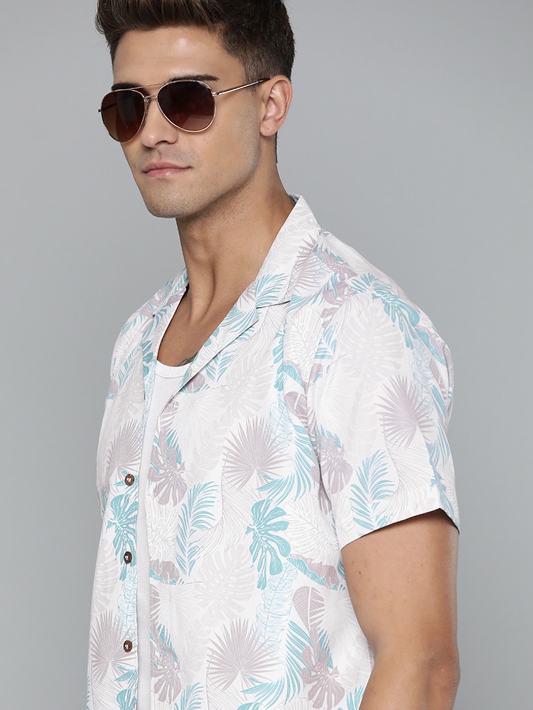 

DENNISON Men White Smart Slim Fit Floral Printed Casual Shirt