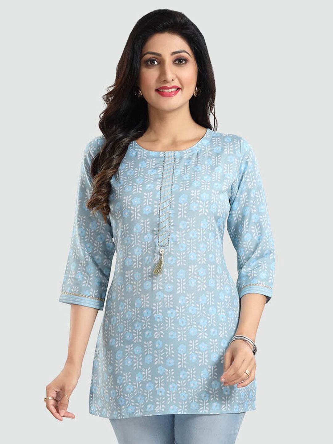 

Saree Swarg Blue Floral Printed Kurti