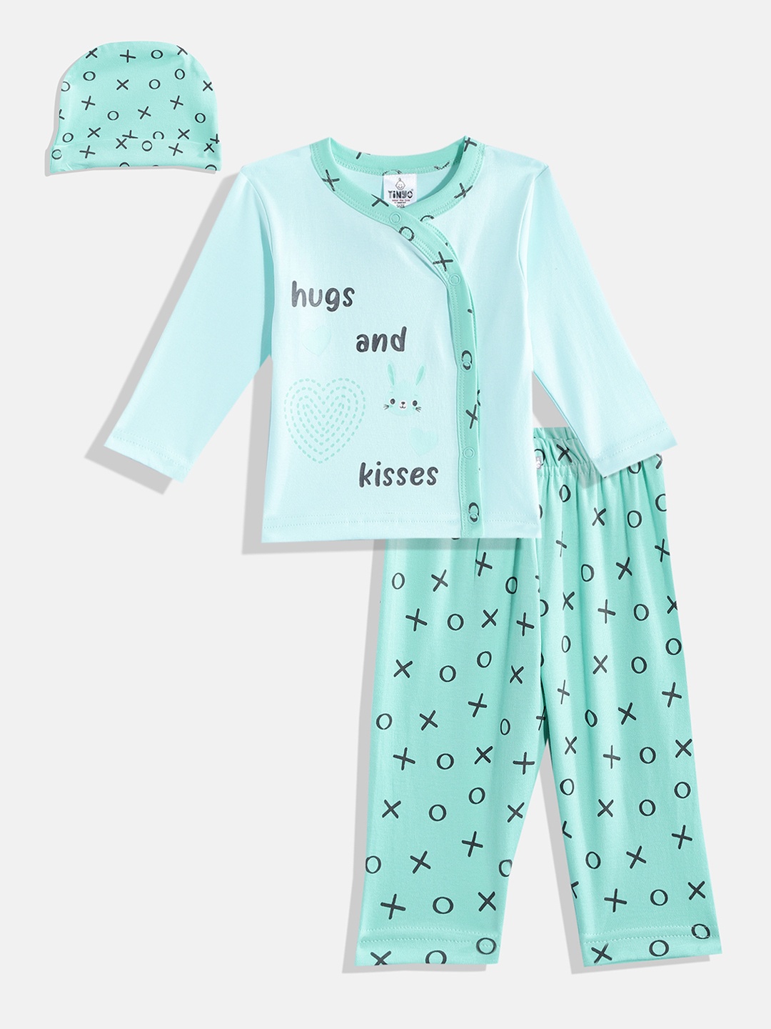 

TINYO Infant Girls Green & Black Printed Pure Cotton Top with Leggings & Cap