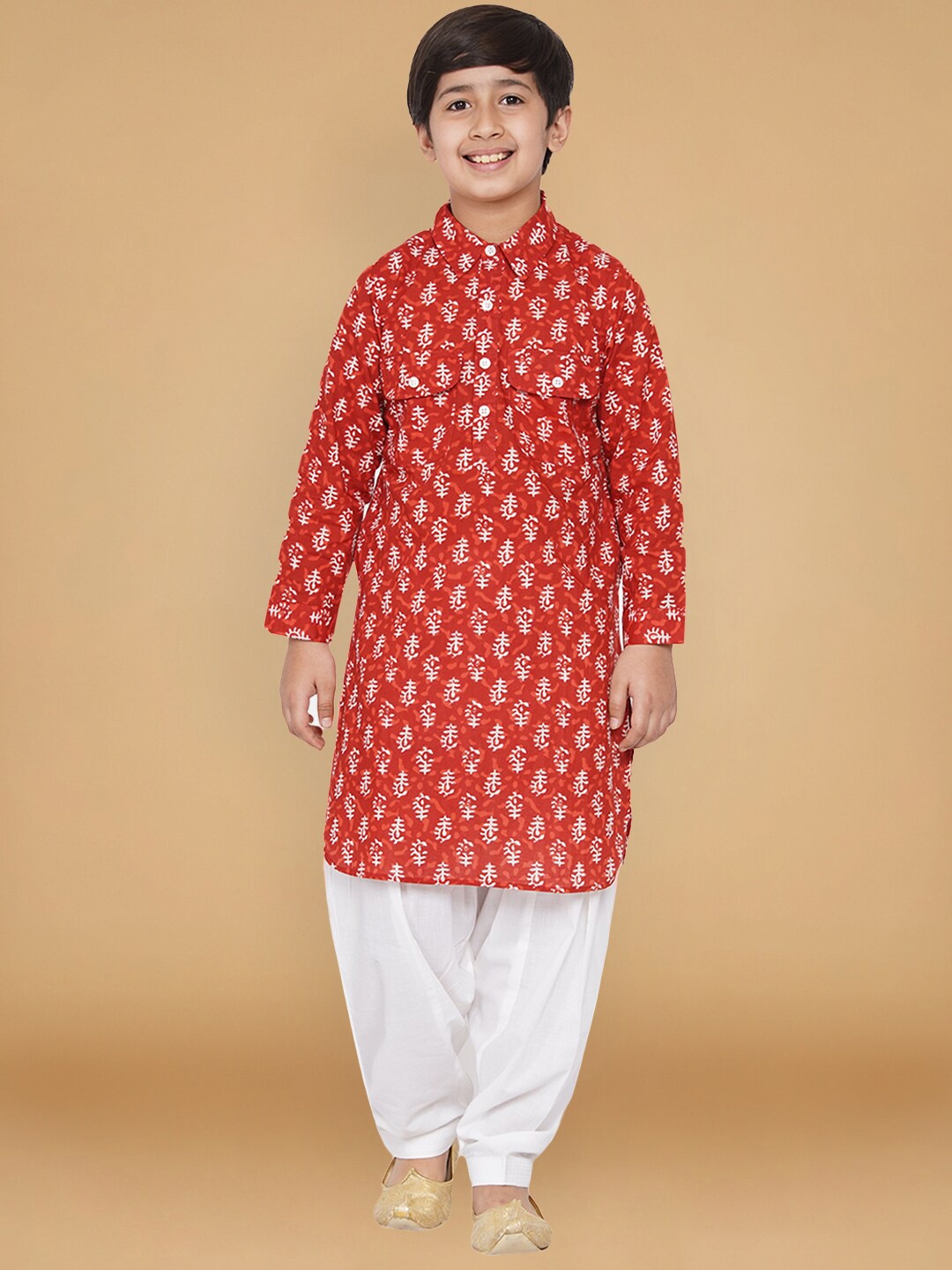 

titliyan Boys Red Floral Printed Pure Cotton Kurta with Patiala