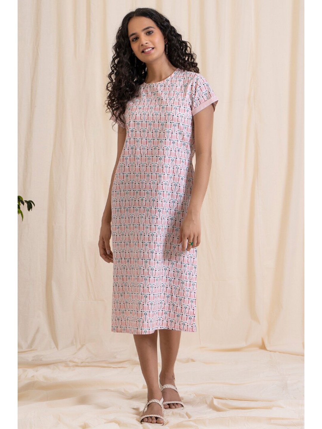 

Pink Ethnic Motifs Straight Midi Dress