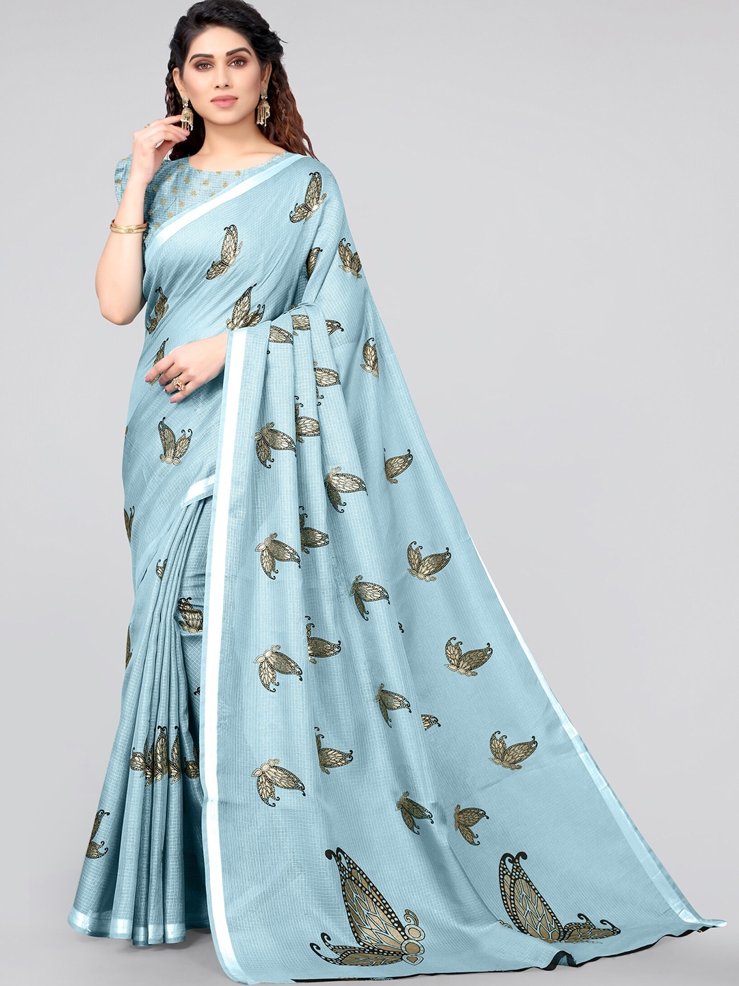 

MIRCHI FASHION Blue & Gold-Toned Embellished Zari Kota Saree