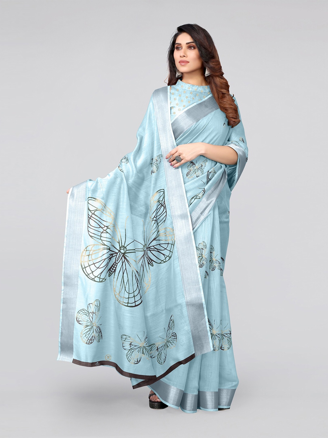 

MIRCHI FASHION Blue & Black Embellished Zari Saree