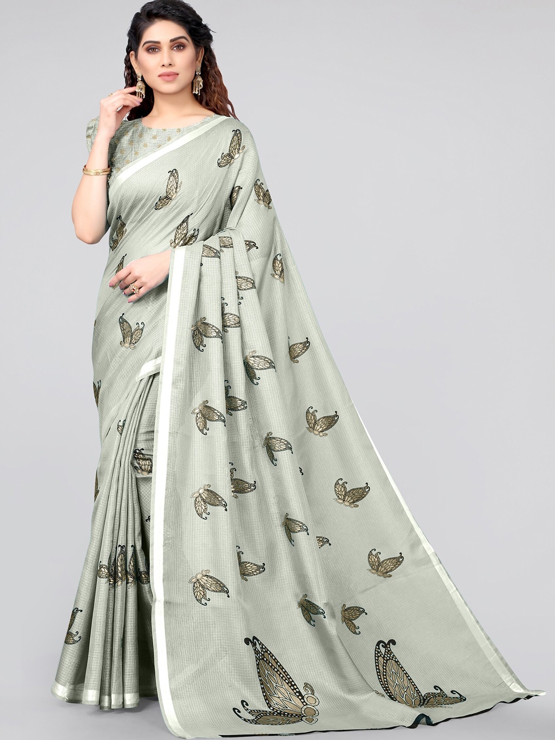 

MIRCHI FASHION Green Embellished Zari Kota Saree