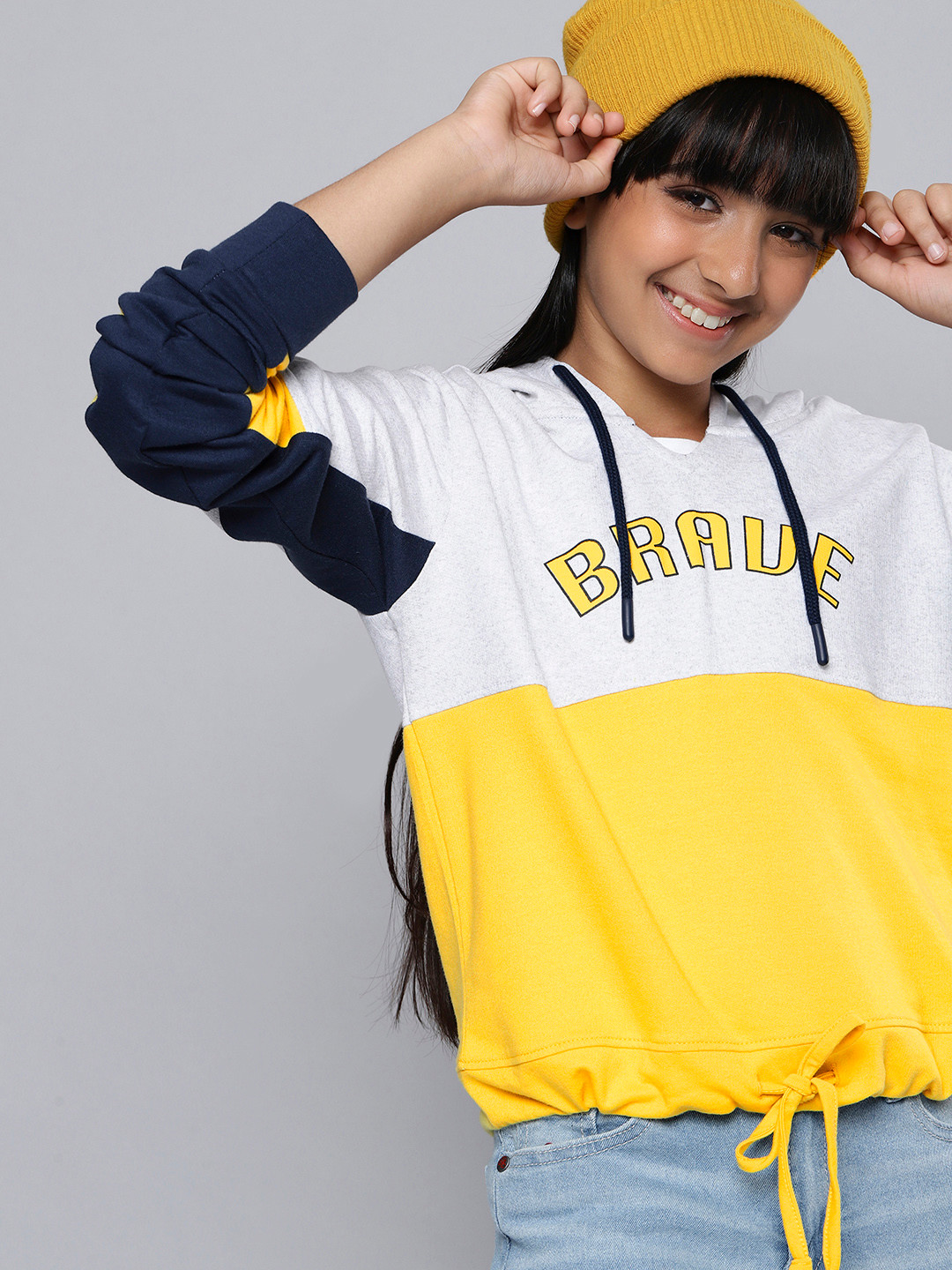 

HERE&NOW Girls Yellow Colourblocked Hooded Cotton Sweatshirt