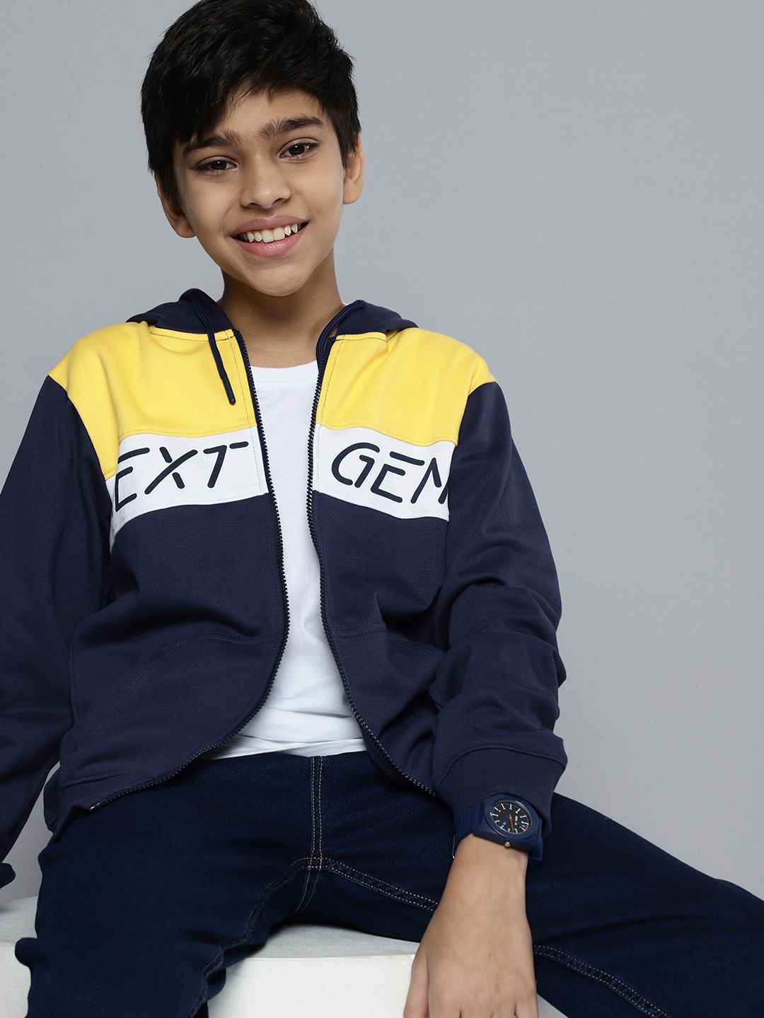 

HERE&NOW Boys Navy Blue & Yellow Colourblocked Hooded Sweatshirt