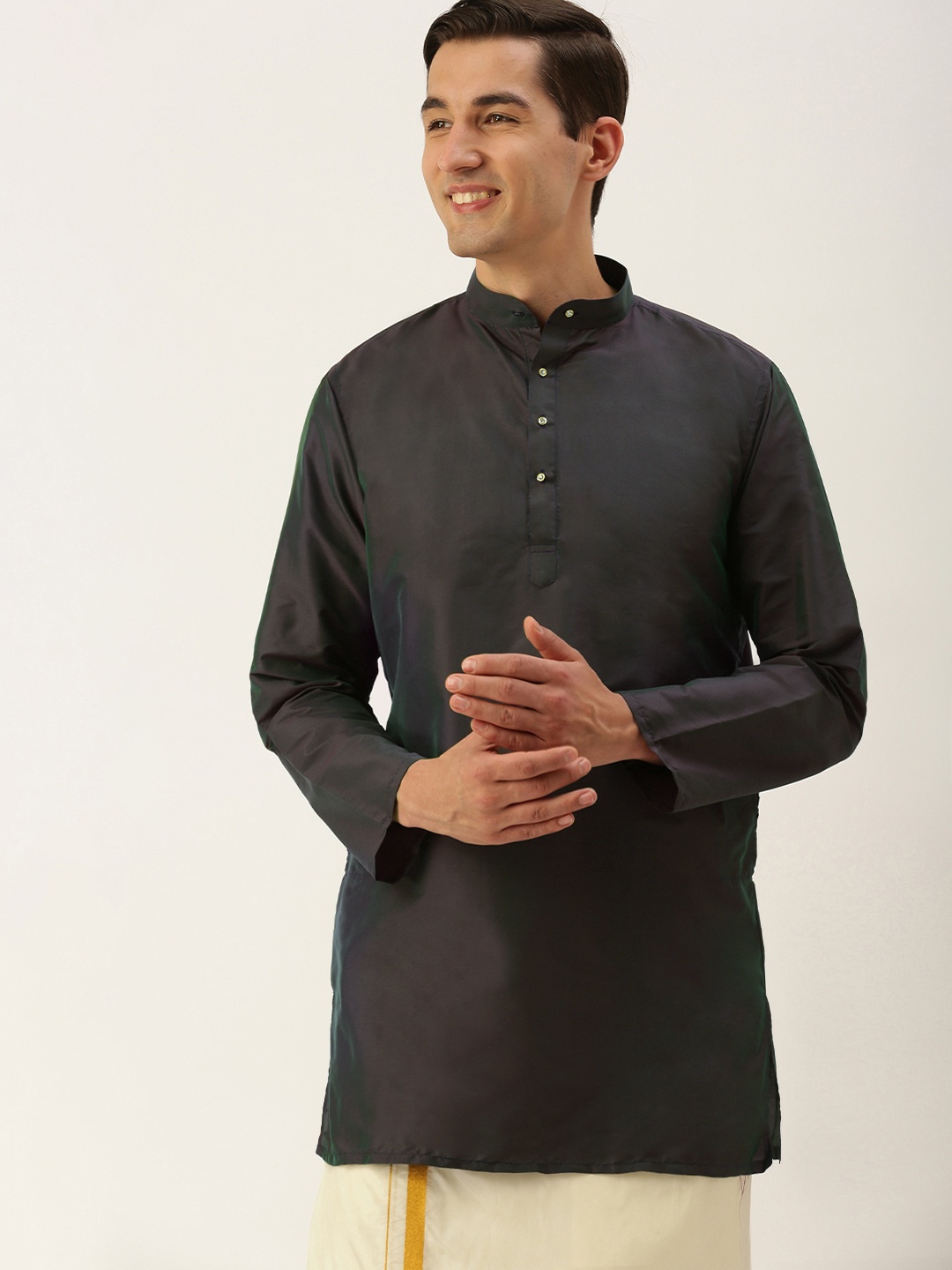 

THANGAMAGAN Men Grey Solid Band Collar A-Line Straight Kurta
