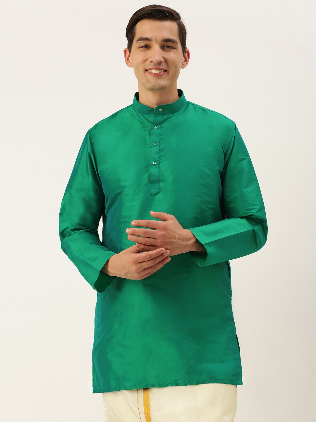 

THANGAMAGAN Men Green Solid Straight Kurta with Link Detail