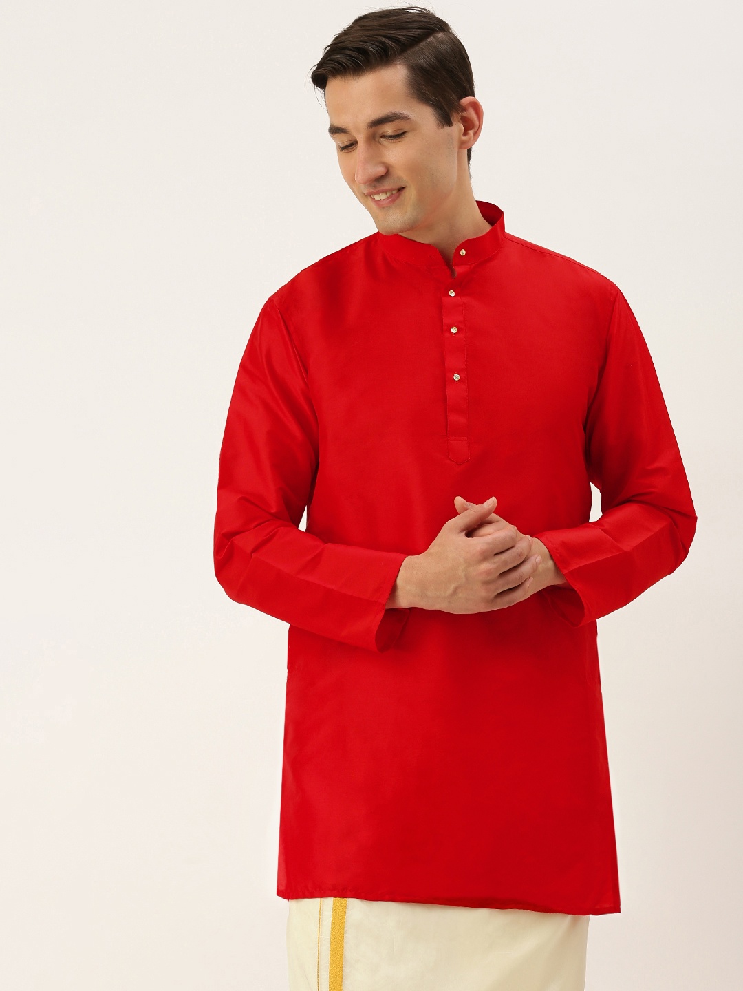 

THANGAMAGAN Men Red Solid Band Collar A-Line Straight Kurta