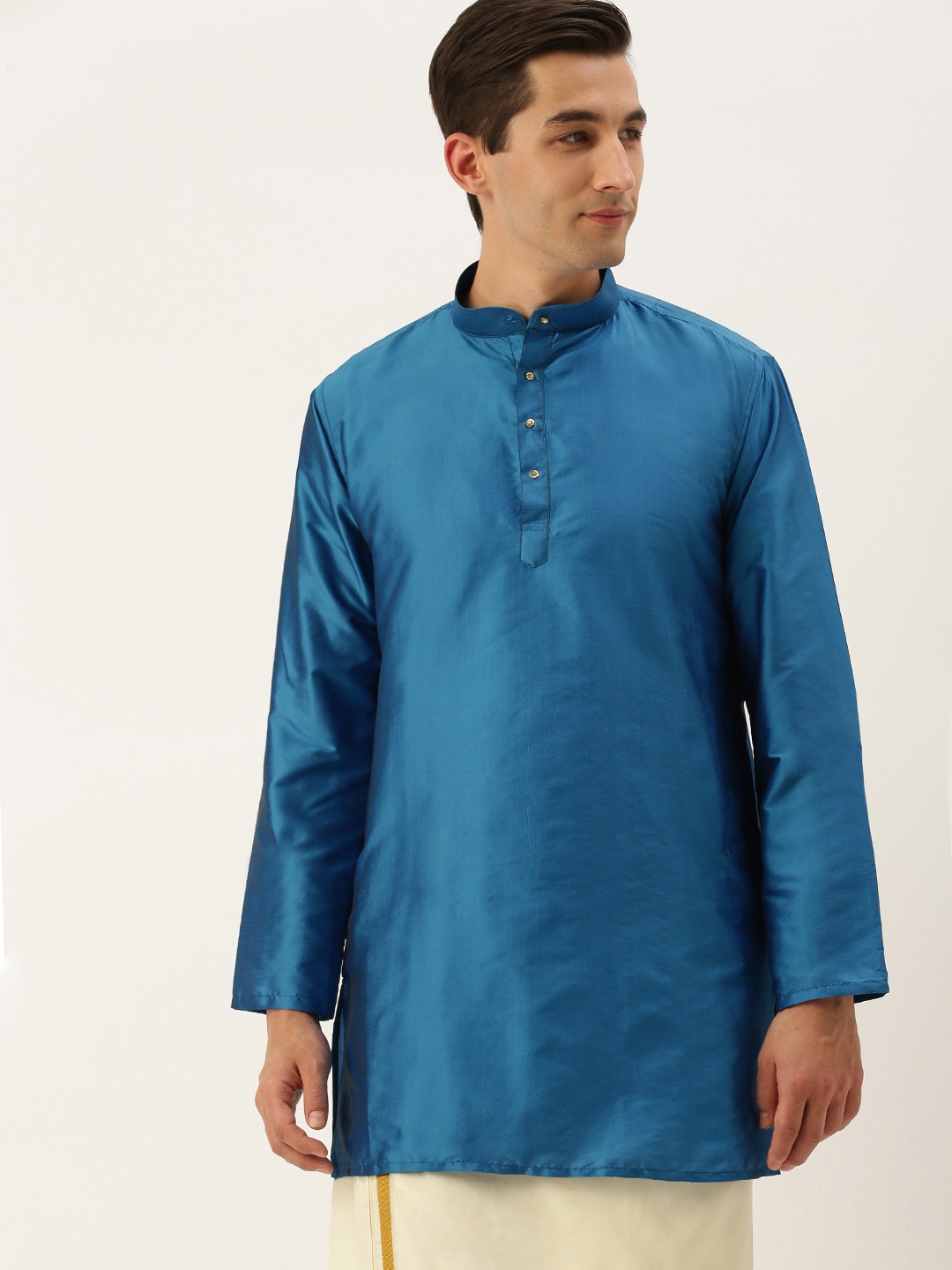

THANGAMAGAN Men Blue Solid Straight Kurta with Link Detail