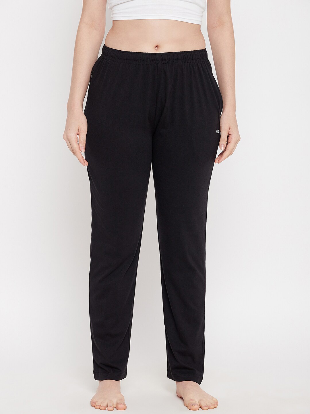 

Okane Women Black Solid Lounge Pants