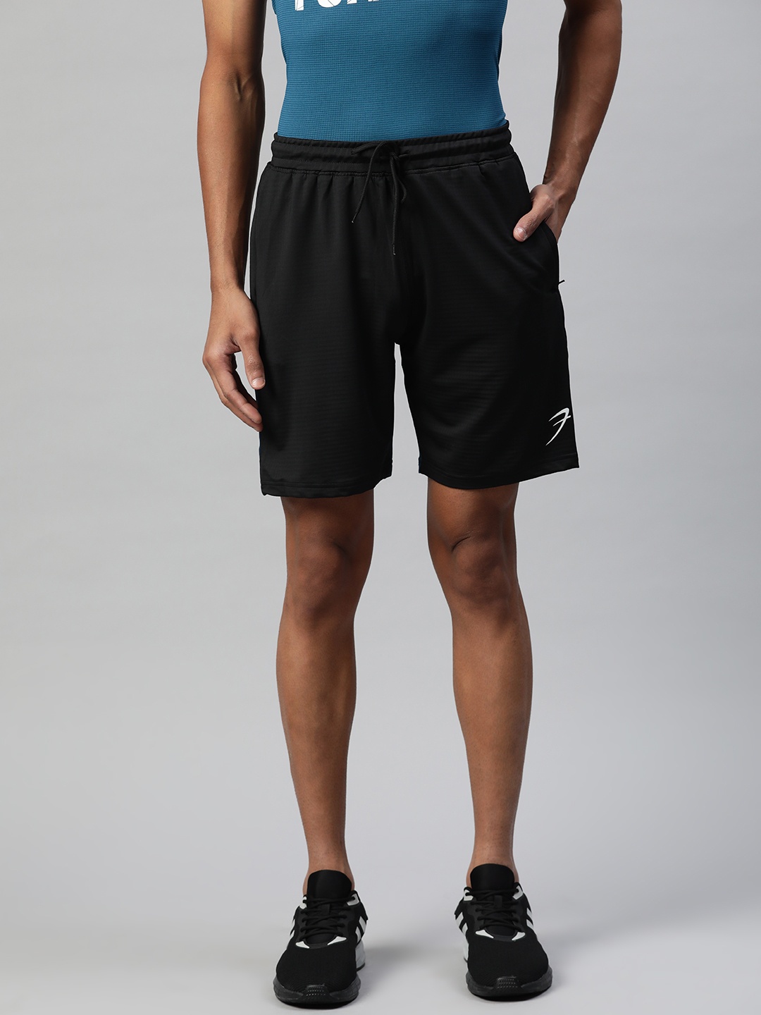 

FUAARK Men Black Colourblocked Slim Fit Training or Gym Sports Shorts