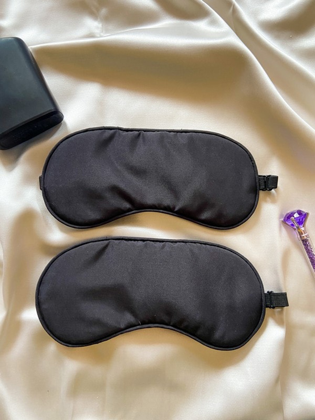 

Lushomes Black 2 Pieces Eye mask