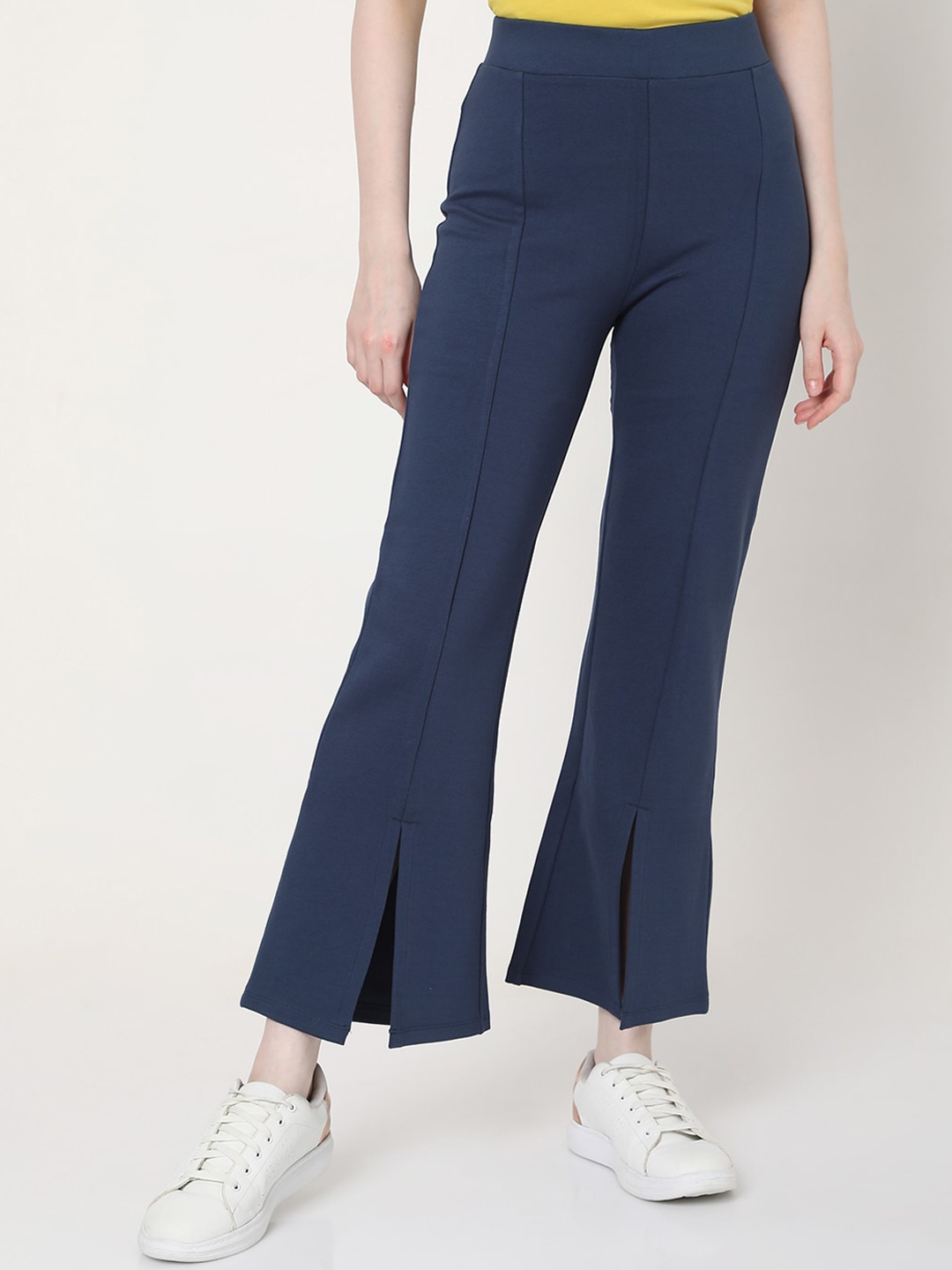 

Vero Moda Women Teal Blue Solid Skinny-Fit Boot Cut Treggings