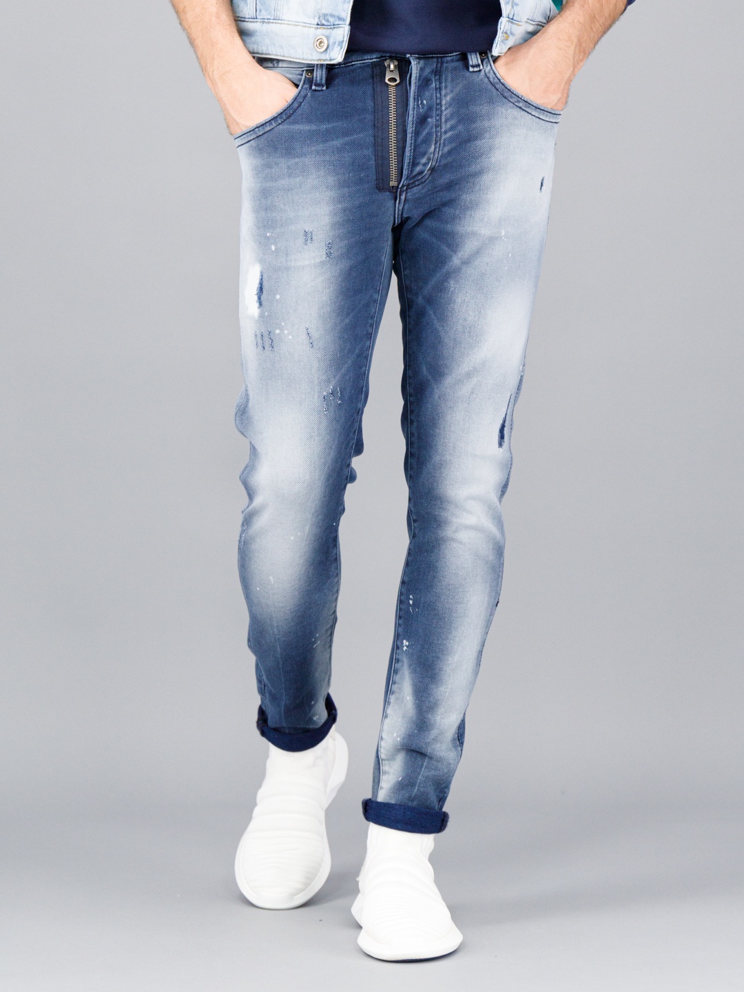 

FREESOUL Men Blue Skinny Fit Mildly Distressed Heavy Fade Jeans