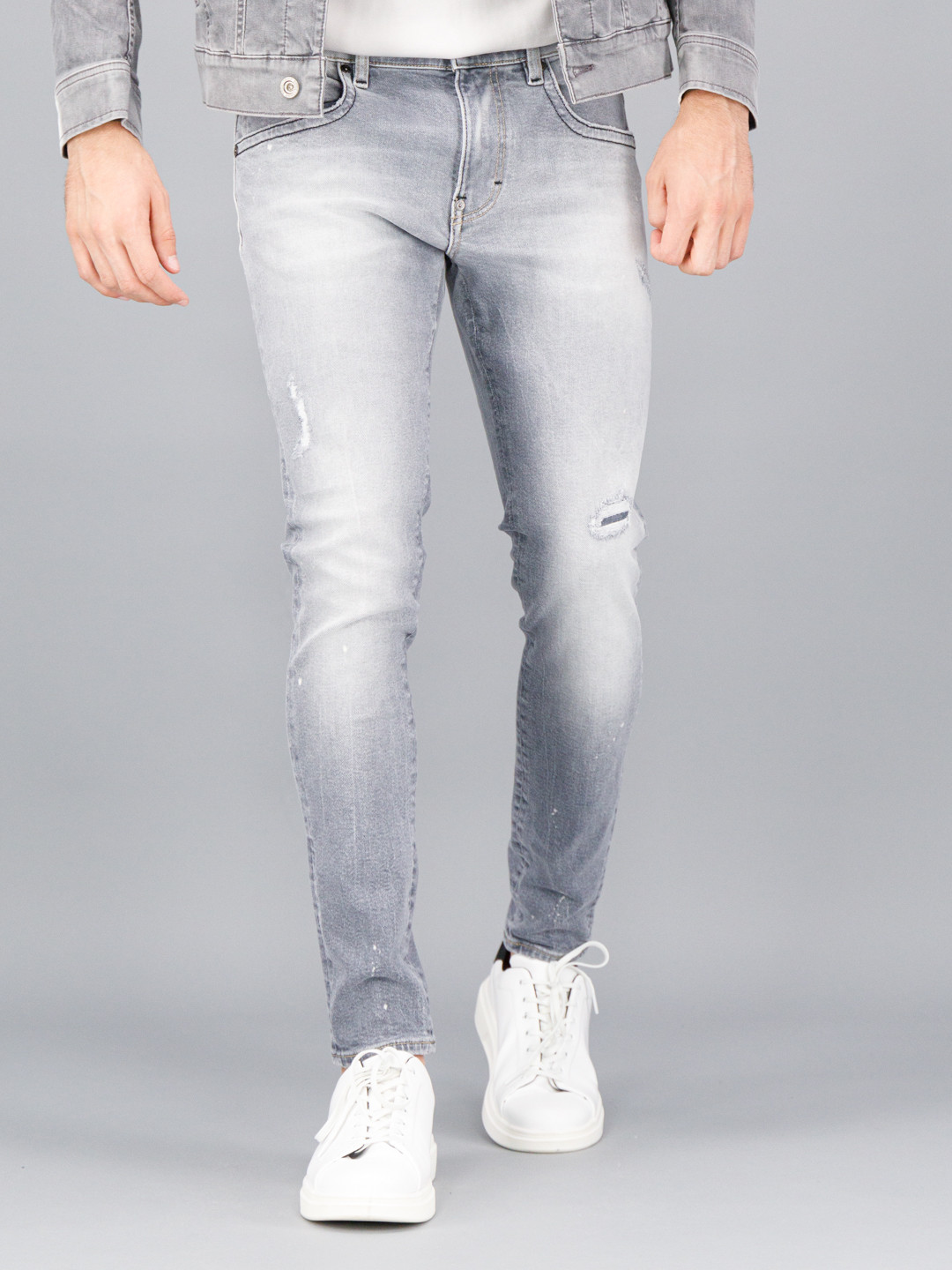 

FREESOUL Men Grey Skinny Fit Mildly Distressed Heavy Fade Jeans