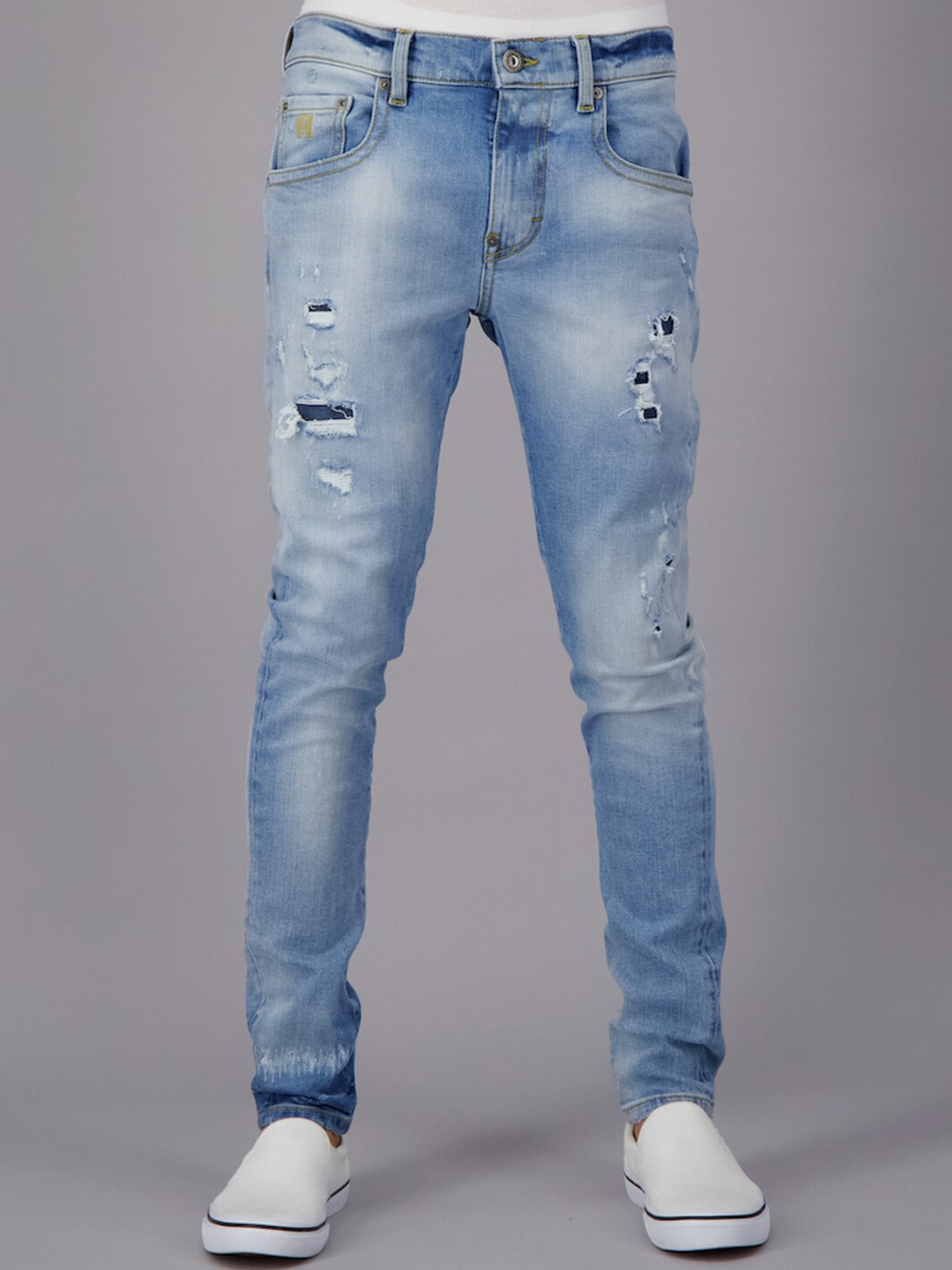 

FREESOUL Men Blue Skinny Fit Mildly Distressed Heavy Fade Jeans