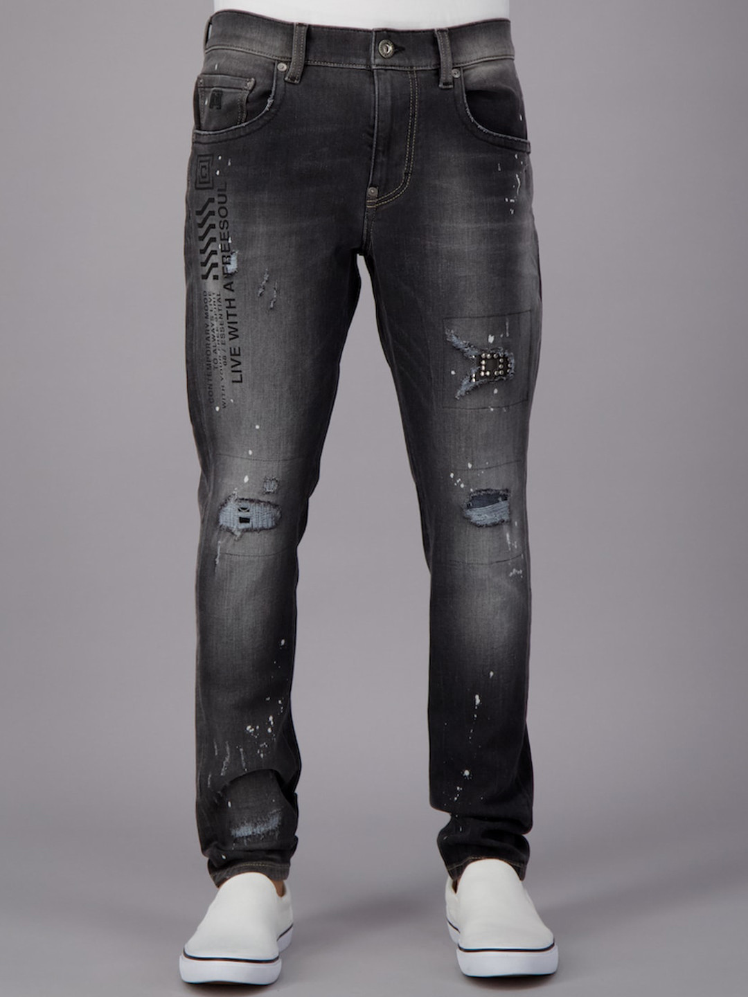 

FREESOUL Men Grey Skinny Fit Mildly Distressed Light Fade Jeans