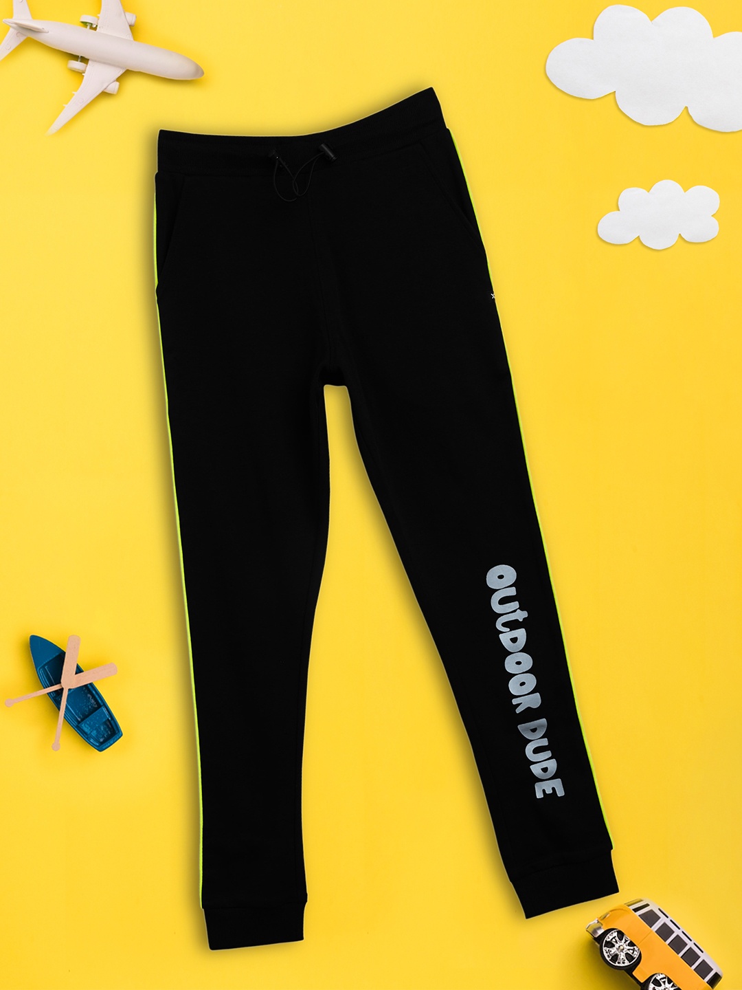 

XY Life Boys Black Solid Relaxed Fit Intelliease Combed Cotton Joggers