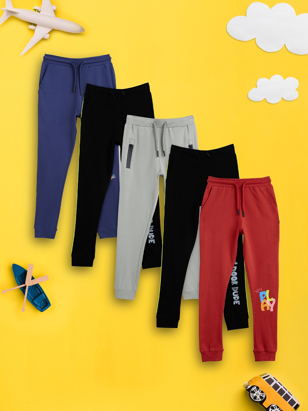 

XY Life Boys Pack of 5 Solid Relaxed Fit Intelliease Combed Cotton Joggers, Red