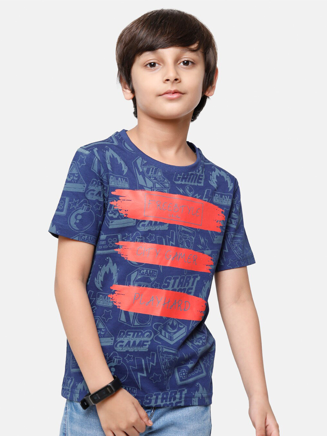 

CP BRO Boys Blue Printed Raw Edge Slim Fit T-shirt
