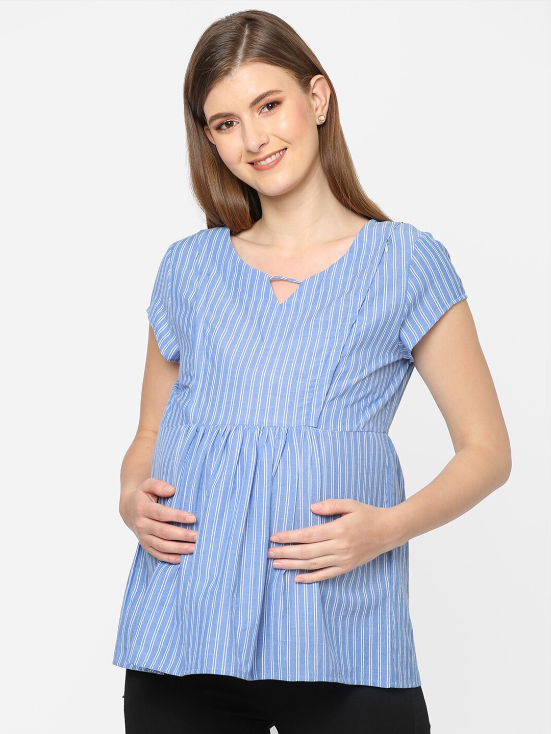 

Mystere Paris Blue Striped Keyhole Neck Empire Top