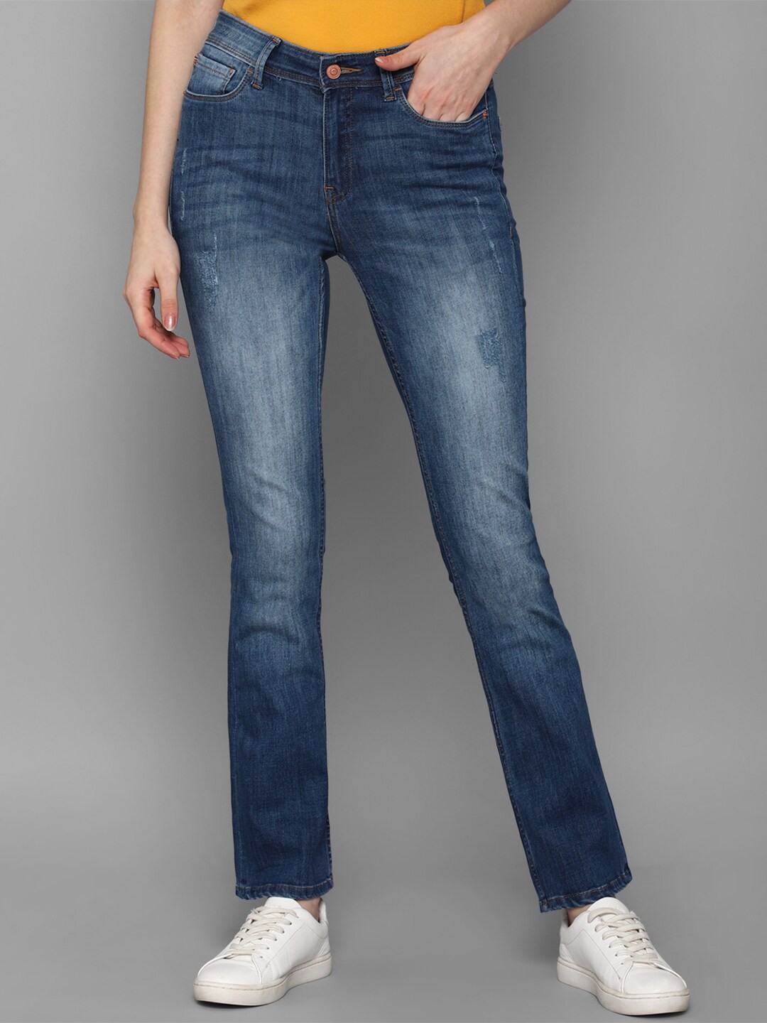 

Allen Solly Woman Women Blue Mildly Distressed Heavy Fade Jeans